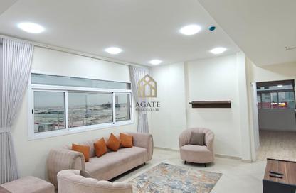 Apartment - 2 Bedrooms - 2 Bathrooms for rent in Janabiya - Northern Governorate