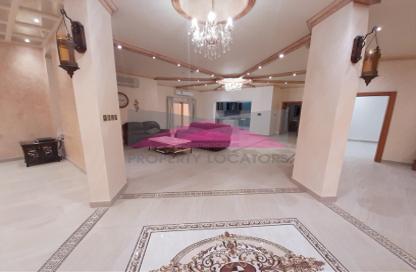 Villa - 4 Bedrooms - 5 Bathrooms for sale in Busaiteen - Muharraq Governorate
