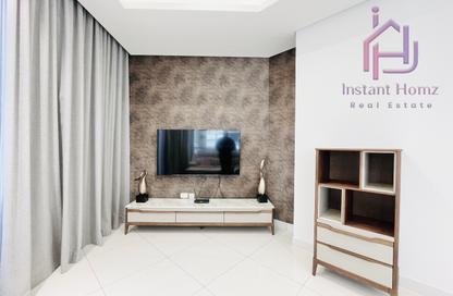 Apartment - 2 Bedrooms - 3 Bathrooms for rent in Al Juffair - Capital Governorate