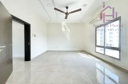 Apartment - 2 Bedrooms - 3 Bathrooms for rent in Janabiya - Northern Governorate