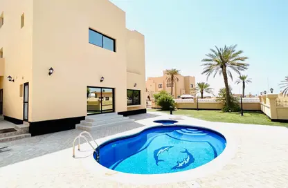 Villa - 4 Bedrooms - 5 Bathrooms for rent in Janabiya - Northern Governorate
