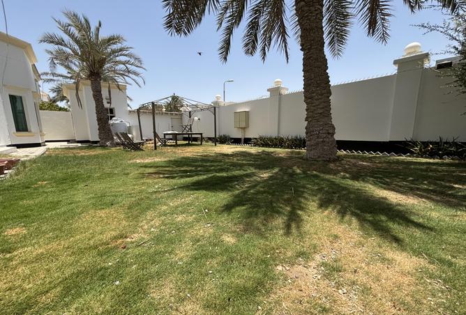 996042 - Property Image 2