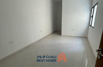 Villa - 4 Bedrooms - 5 Bathrooms for sale in Karzakkan - Northern Governorate