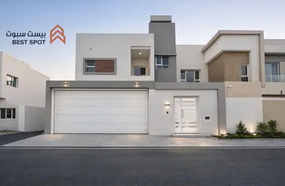 Villa - 4 Bedrooms - 5 Bathrooms for sale in Karzakkan - Northern Governorate