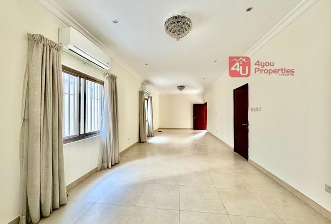 52383193 - Property Image 2