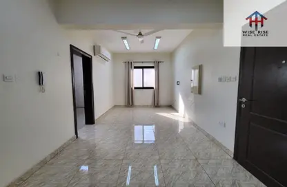 Apartment - 2 Bedrooms - 3 Bathrooms for rent in Hidd - Muharraq Governorate