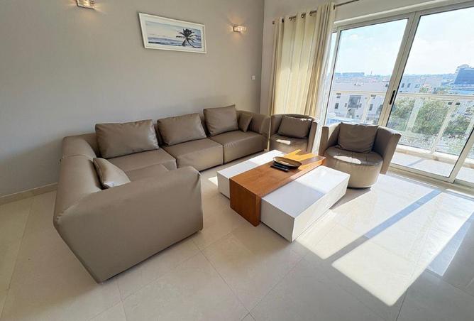 2P7TllDy2RU - Property Image 2