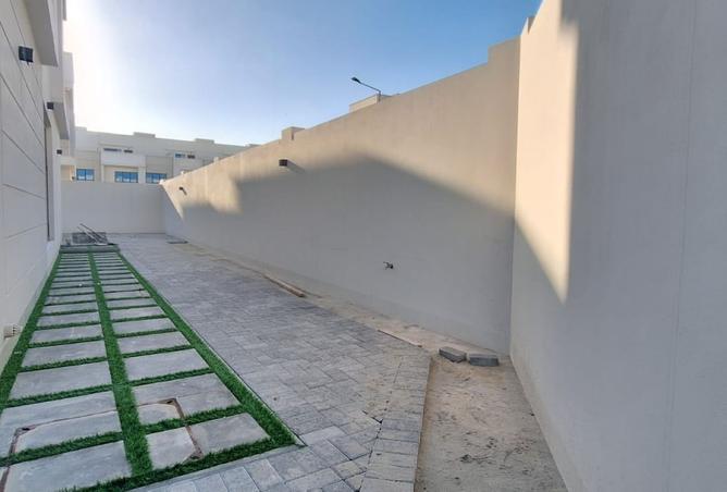 56038192 - Property Image 2