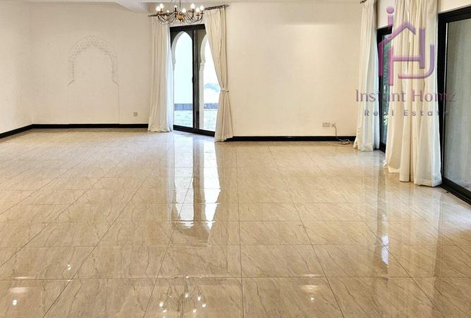 52930863 - Property Image 2