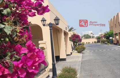 Villa - 4 Bedrooms - 3 Bathrooms for rent in Janabiya - Northern Governorate