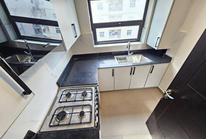 992907 - Property Image 3