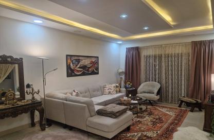 Apartment - 1 Bedroom - 2 Bathrooms for sale in Busaiteen - Muharraq Governorate