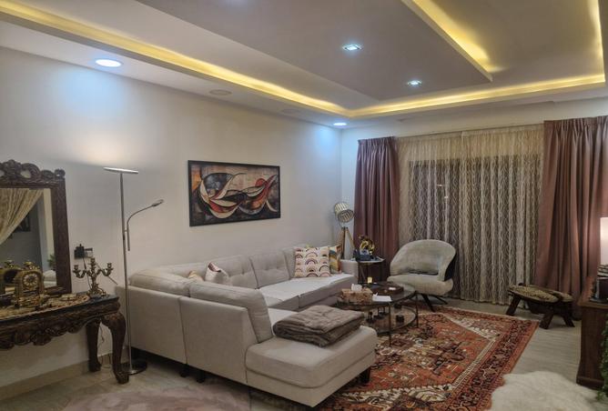 53242400 - صورة العقار 2
