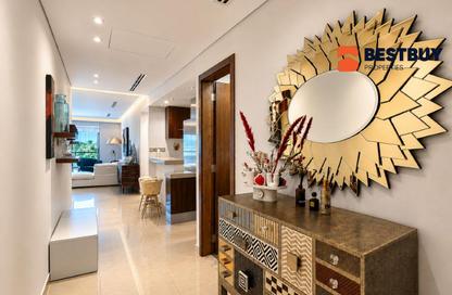 Apartment - 2 Bedrooms - 3 Bathrooms for rent in Reef Island - Capital Governorate