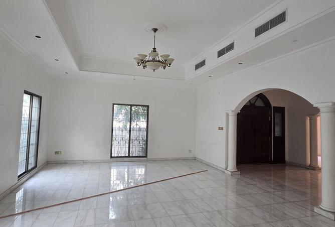 56672369 - Property Image 3