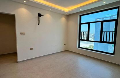 Apartment - 2 Bedrooms - 2 Bathrooms for rent in Janabiya - Northern Governorate