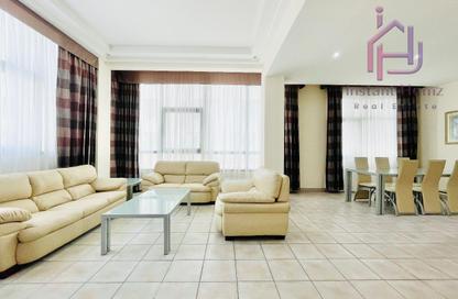 Apartment - 2 Bedrooms - 2 Bathrooms for rent in Al Juffair - Capital Governorate Apartment - 2 Bedrooms - 2 Bathrooms for rent in Al Juffair - Capital Governorate