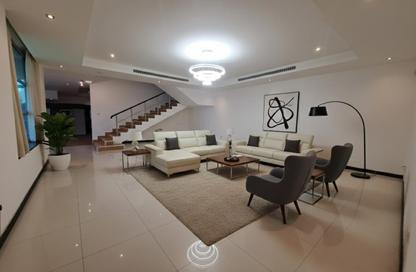 Villa - 4 Bedrooms - 4 Bathrooms for rent in Saar - Northern Governorate