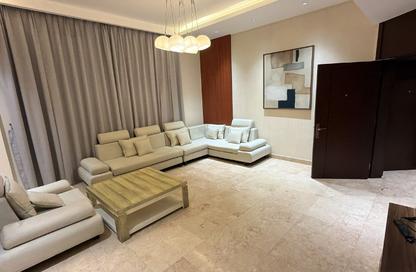 Apartment - 2 - 2 for rent in Al Juffair - Capital Governorate