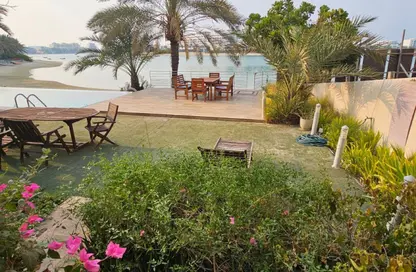 فيلا - 4 غرف نوم - 5 حمامات للايجار في شارع أمواج - أمواج - المحرق