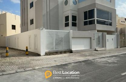 Villa - 5 Bedrooms - 6 Bathrooms for sale in Northern City (Madinat Salman) - Northern Governorate