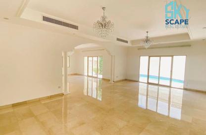 Villa - 5 Bedrooms - 4 Bathrooms for rent in Zinj - Manama - Capital Governorate