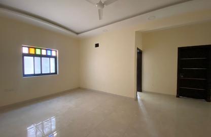 Apartment - 3 Bedrooms - 3 Bathrooms for rent in Galali - Muharraq Governorate