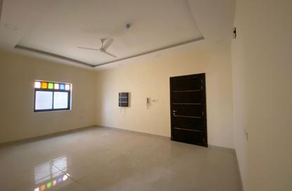 Apartment - 3 Bedrooms - 3 Bathrooms for rent in Galali - Muharraq Governorate