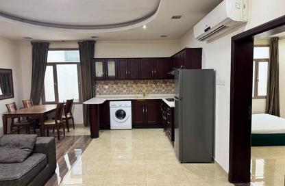 Apartment - 2 Bedrooms - 2 Bathrooms for rent in Segaya - Manama - Capital Governorate