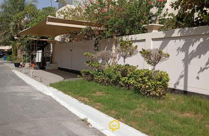 فيلا - 5 غرف نوم - 6 حمامات للبيع في سرايا 2 - بو قوة - المحافظة الشمالية