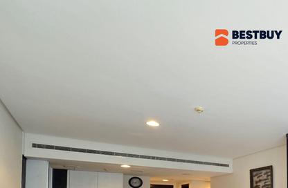 Apartment - 2 Bedrooms - 3 Bathrooms for rent in Reef Island - Capital Governorate