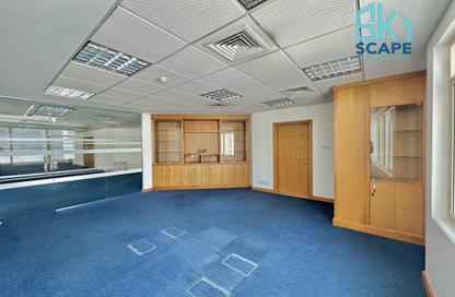 Office Space - 1 Bedroom - 3 Bathrooms for rent in Seef - Capital Governorate