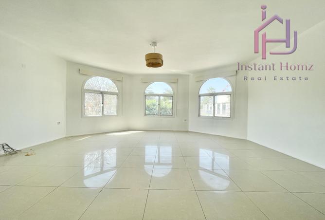 52327525 - Property Image 2