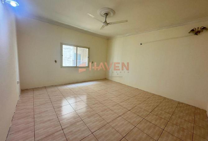 53489436 - Property Image 2