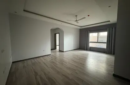 Apartment - 2 Bedrooms - 2 Bathrooms for rent in Tubli - Central Governorate