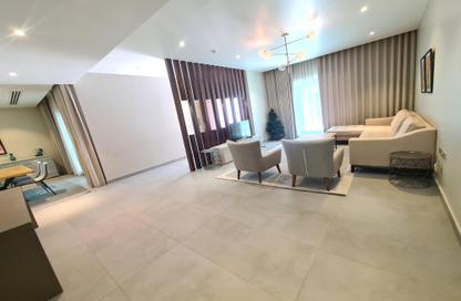Villa - 3 Bedrooms - 4 Bathrooms for rent in Janabiya - Northern Governorate
