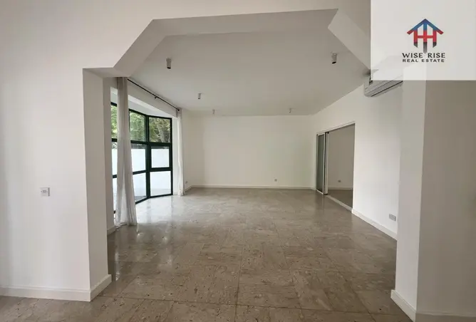 57761155 - Property Image 2