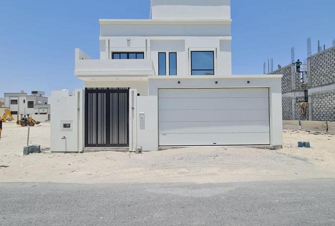 53268345 - Property Main Image