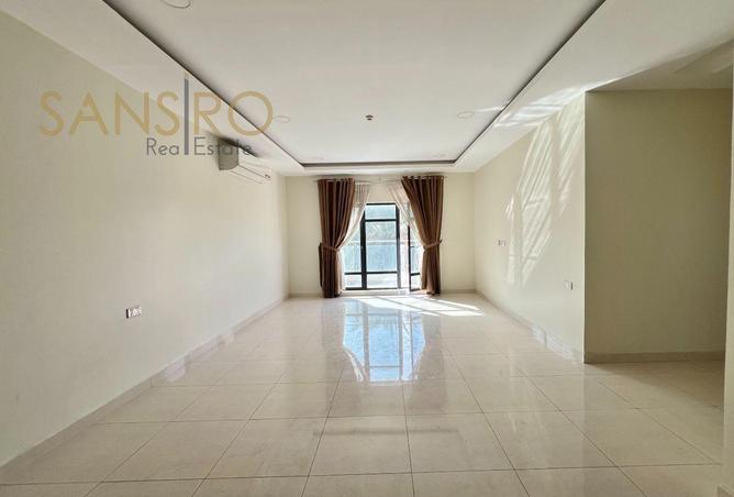 1000704 - Property Image 2