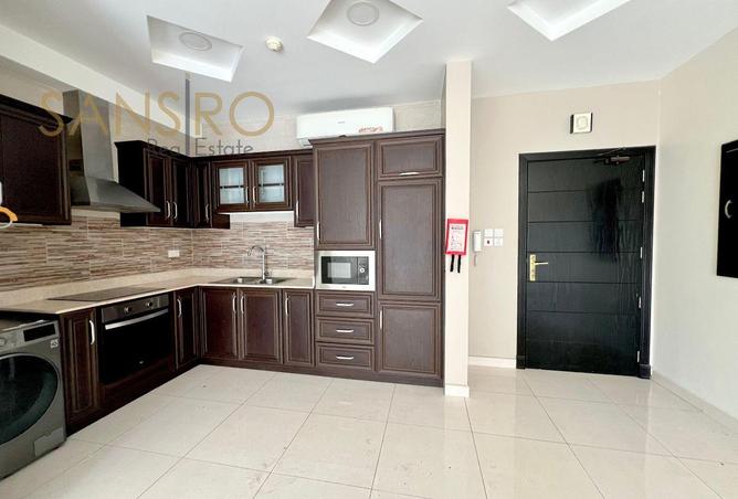 1000704 - Property Image 3