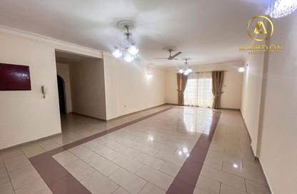 Apartment - 3 Bedrooms - 3 Bathrooms for rent in Al Juffair - Capital Governorate