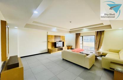 Apartment - 2 Bedrooms - 3 Bathrooms for rent in Al Juffair - Capital Governorate Apartment - 2 Bedrooms - 3 Bathrooms for rent in Al Juffair - Capital Governorate