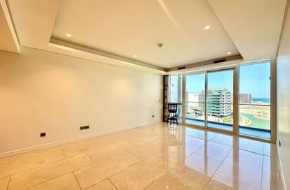 Apartment - 2 Bedrooms - 3 Bathrooms for rent in Canal View - Dilmunia Island - Muharraq Governorate