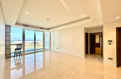 Apartment - 2 Bedrooms - 3 Bathrooms for rent in Canal View - Dilmunia Island - Muharraq Governorate