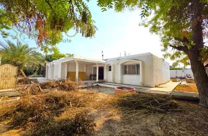 Villa - 4 Bedrooms - 3 Bathrooms for rent in Saar - Northern Governorate