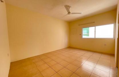 Apartment - 3 Bedrooms - 2 Bathrooms for rent in Janabiya - Northern Governorate