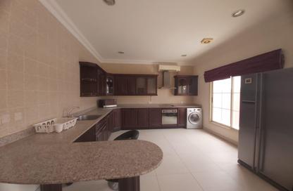 Villa - 4 - 4 for rent in Saar - Northern Governorate