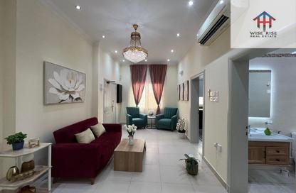 Apartment - 2 Bedrooms - 2 Bathrooms for rent in Busaiteen - Muharraq Governorate