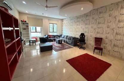 Villa - 6 Bedrooms - 5 Bathrooms for rent in Janabiya - Northern Governorate