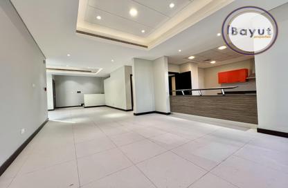 Duplex - 3 - 5 for sale in Reef Island - Capital Governorate